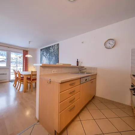 Apartamento Residenz Monica 10
